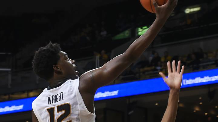 Missouri beats Maryland Eastern Shore 73-55 Missouri beats Maryland Eastern Shore 73-55