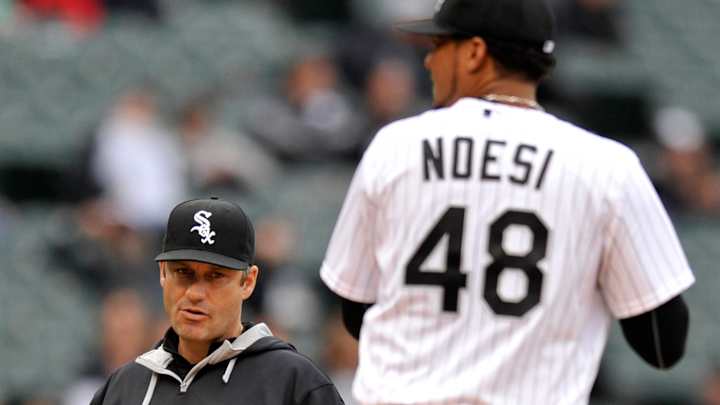 Rodon helps White Sox beat Reds 8-2 for doubleheader split