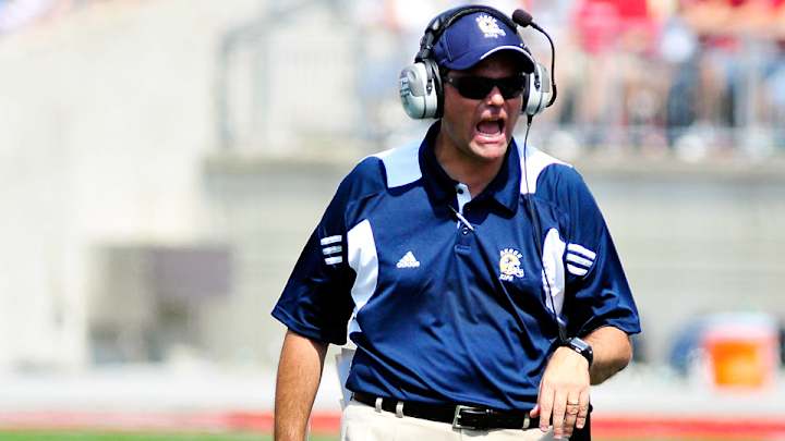 Former Akron coach Rob Ianello to become Buffalo associate head coach