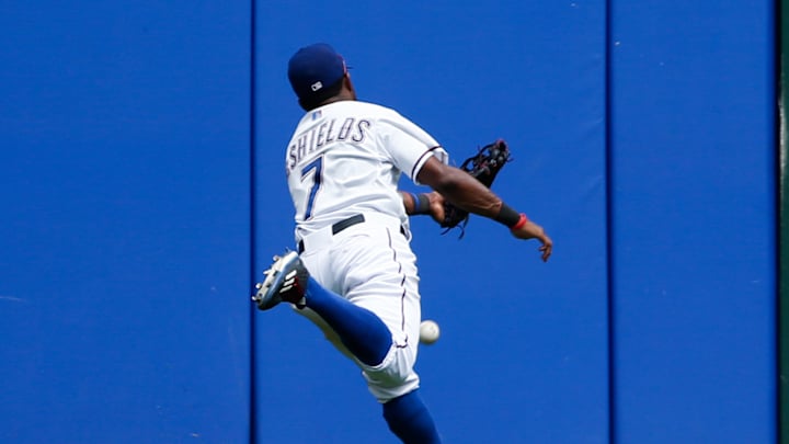 Rangers recall 2B Odor after DeShields goes on disabled list