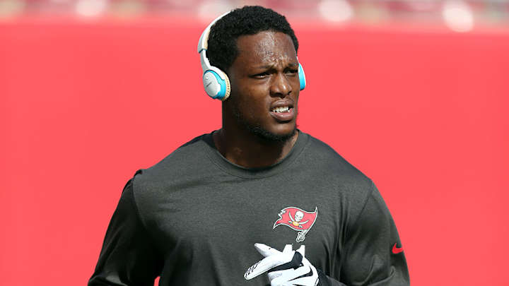Buccaneers cornerback C.J. Wilson injures hand in fireworks accident