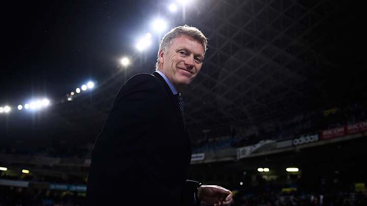 Watch: Manager gets ejected, eats fan's snacks in stands