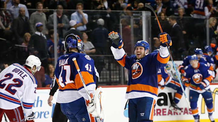 Okposo's shootout goal lifts Islanders past Rangers, 2-1