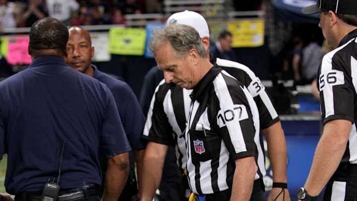 Start of Steelers-Rams delayed by small fire, cleanup Start of Steelers-Rams delayed by small fire, cleanup