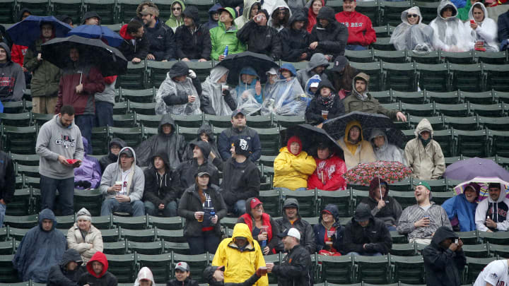 Red Sox get 5 unearned runs in 7-1 win over Orioles