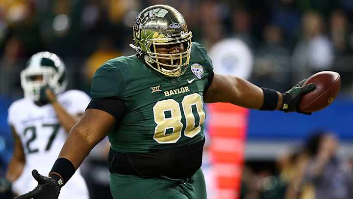Watch: 410-pound LaQuan McGowan plays tight end for Baylor