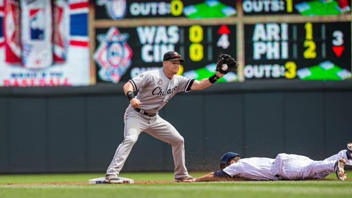 White Sox bring back Gordon Beckham on one-year deal White Sox bring back Gordon Beckham on one-year deal