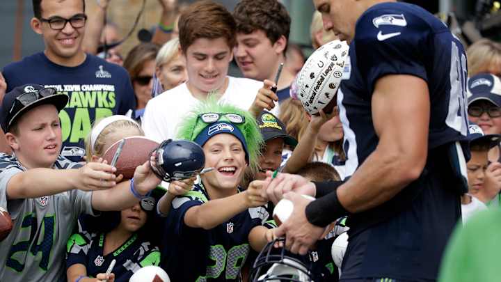 Graham fitting in just fine early in Seahawks camp