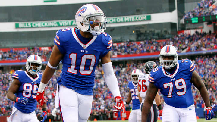 Tyrod Taylor leads Bills to 30-21 win over Texans