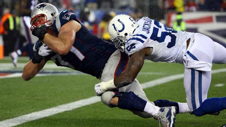 Watch: Patriots OT Nate Solder catches touchdown pass vs. Colts
