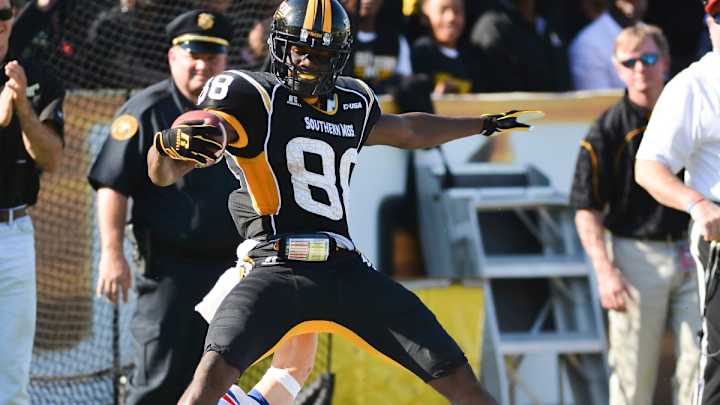 Watch: Southern Miss WR Mike Thomas makes one-handed TD catch