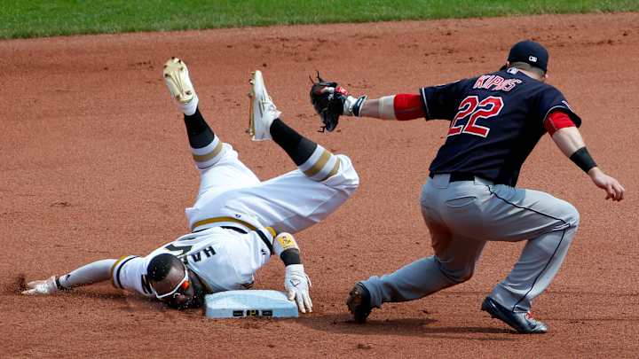 Pirates put Josh Harrison on 15-day DL with thumb injury