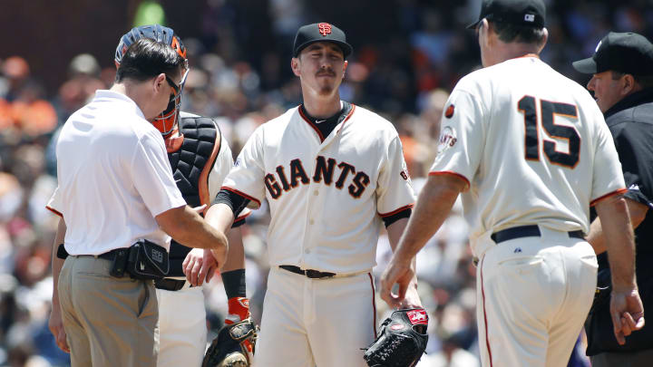 Posey, Susac power Giants to 7-5 victory