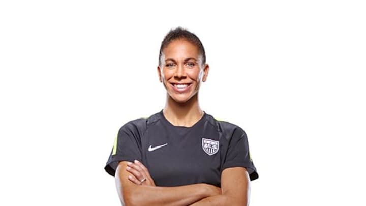Meet the U.S. Women's World Cup team: Midfielder Shannon Boxx