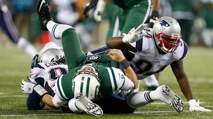 Patriots tweet 'Butt Fumble' picture on eve of Jets game