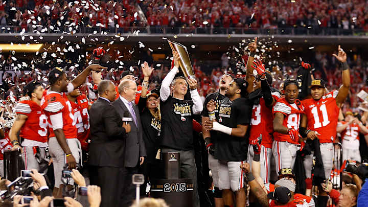 Ohio State favored to repeat as national champion in 2015