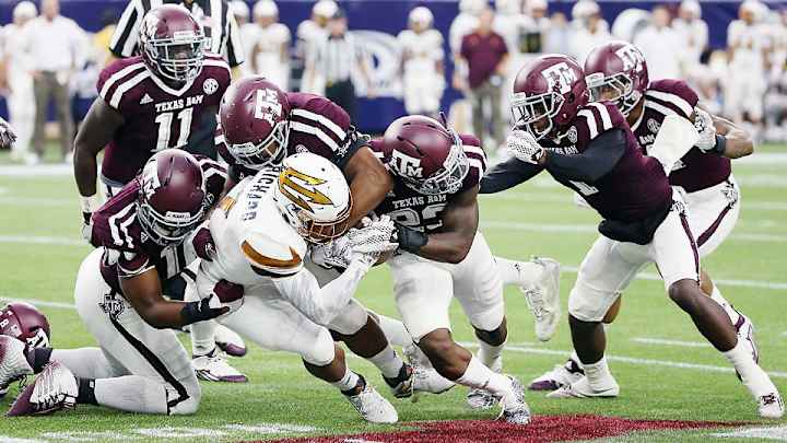 Three and Out: Retooled Texas A&M D helps Aggies take down Arizona State Three and Out: Retooled Texas A&M D helps Aggies take down Arizona State