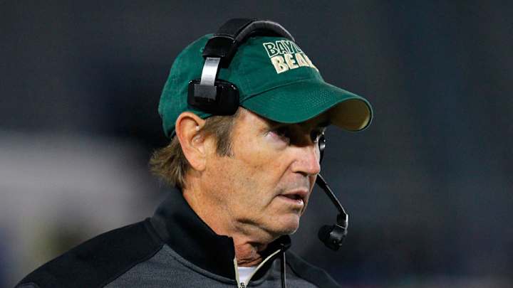 Sam Ukwuachu’s father: Art Briles wasn’t told about son’s violent past