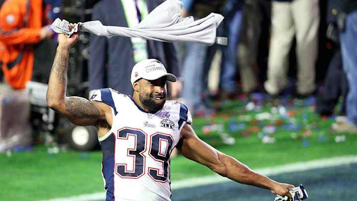 Robert Kraft sends custom note with Brandon Browner's Super Bowl ring