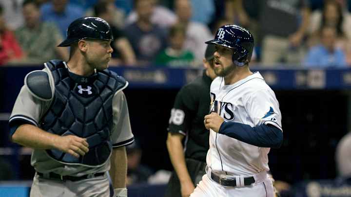 Longoria hits sac fly in 2-run 8th, Rays beat Yankees 4-2