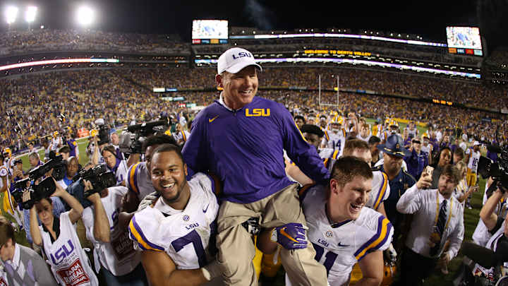 Report: LSU negotiated with Jimbo Fisher, but support saved Les Miles