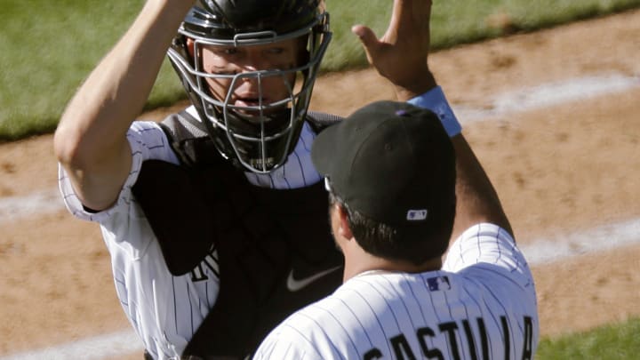 Blackmon, Tulowitzki lead Rockies past Brewers 10-4