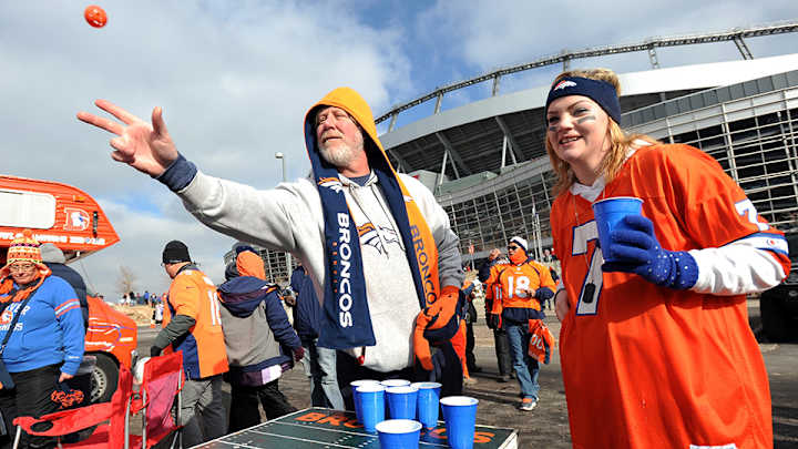 Extra Mustard’s Thursday Night Football drinking game for Week 2 Extra Mustard’s Thursday Night Football drinking game for Week 2