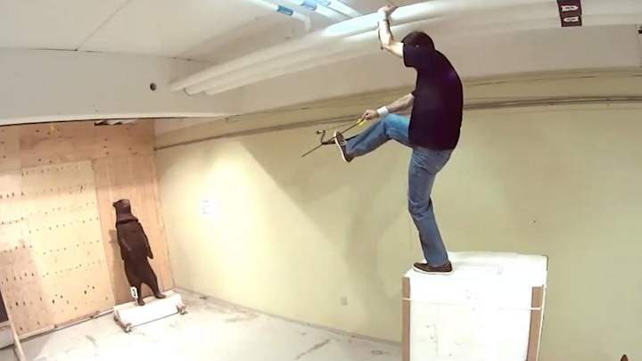 This man's archery skills are truly terrifying This man's archery skills are truly terrifying