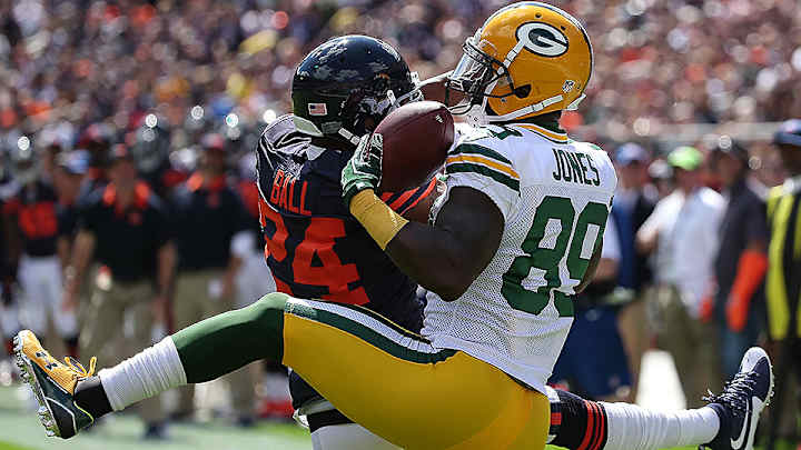 Cut twice over summer, James Jones fits in right away in Packers return