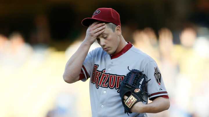 Diamondbacks blow lead in 7th, lose 6-4 to Dodgers