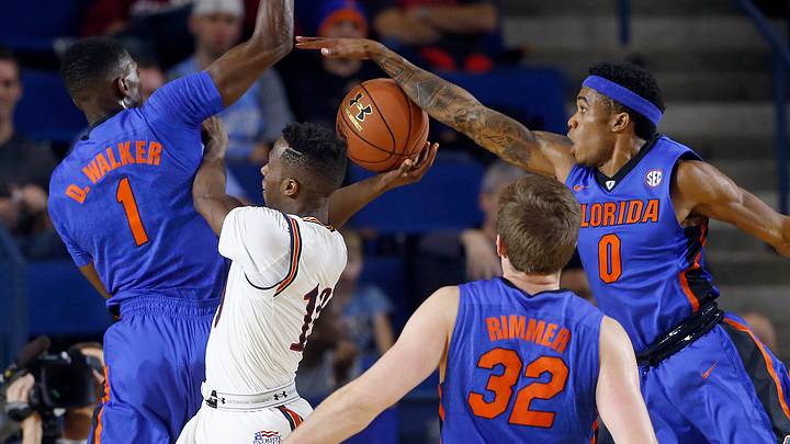 Florida beats Navy 59-41 in White debut as coach Florida beats Navy 59-41 in White debut as coach