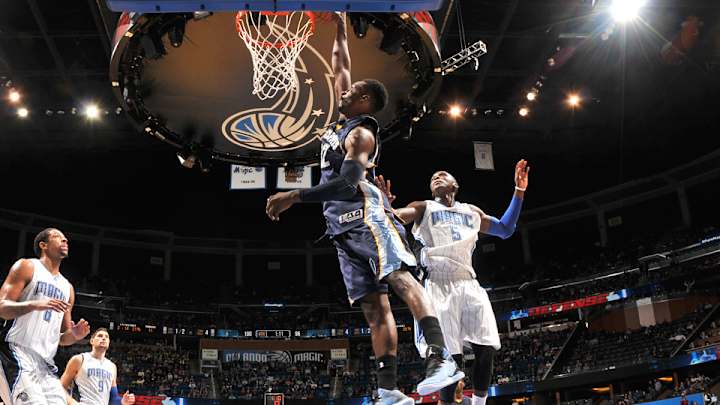 Video: Grizzlies' Jeff Green stares down Victor Oladipo after dunk Video: Grizzlies' Jeff Green stares down Victor Oladipo after dunk