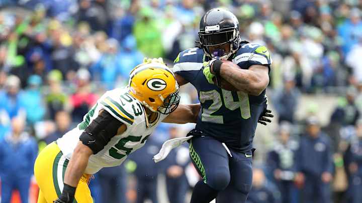 Carroll, Lynch to talk about NFL's warning for obscene gesture