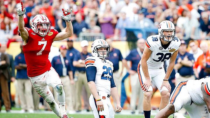 Three and Out: Wisconsin tops Auburn in OT of Outback Bowl thriller Three and Out: Wisconsin tops Auburn in OT of Outback Bowl thriller