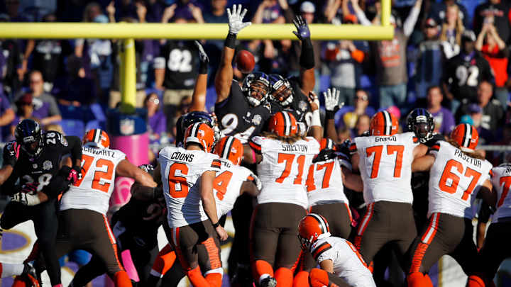 Wow, what a comeback, uh comebacks Wow, what a comeback, uh comebacks