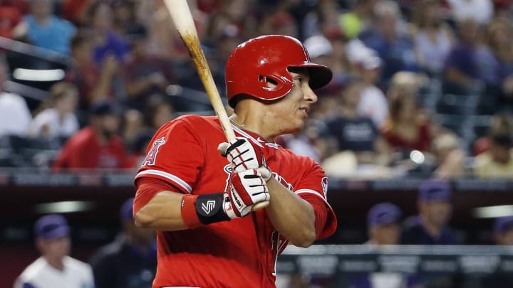 Featherston hits 1st HR, Wilson strong in Angels' 7-1 rout