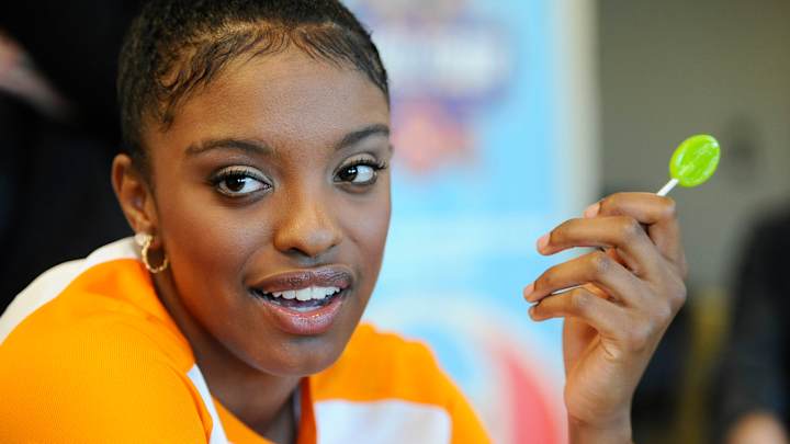 DeShields still uncertain for No. 4 Lady Vols' season opener