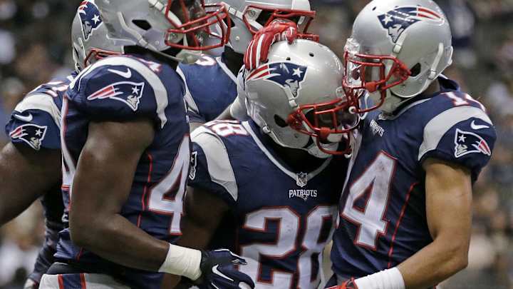 Saints' Cooks dominates early, Patriots rally for 26-24 win Saints' Cooks dominates early, Patriots rally for 26-24 win