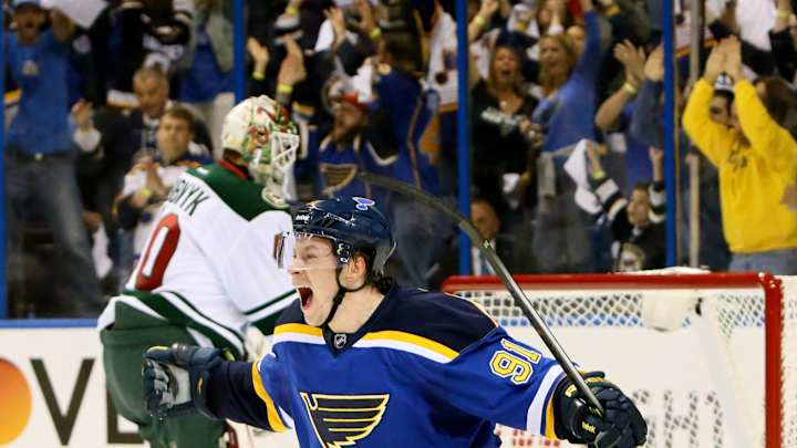 Blues whip Wild 4-1, even series at game apiece
