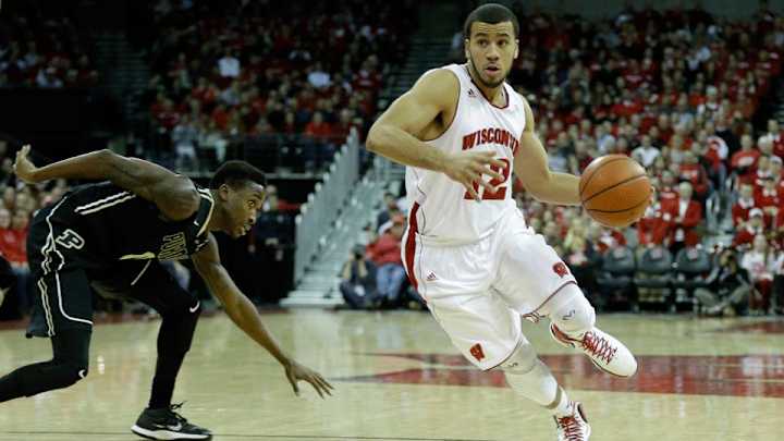 Report: Wisconsin PG Traevon Jackson has broken right foot Report: Wisconsin PG Traevon Jackson has broken right foot