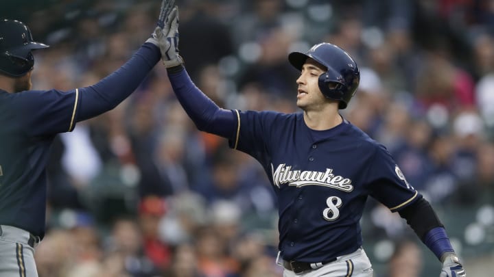 Castellanos' 3-run triple lifts Tigers over Brewers 5-2