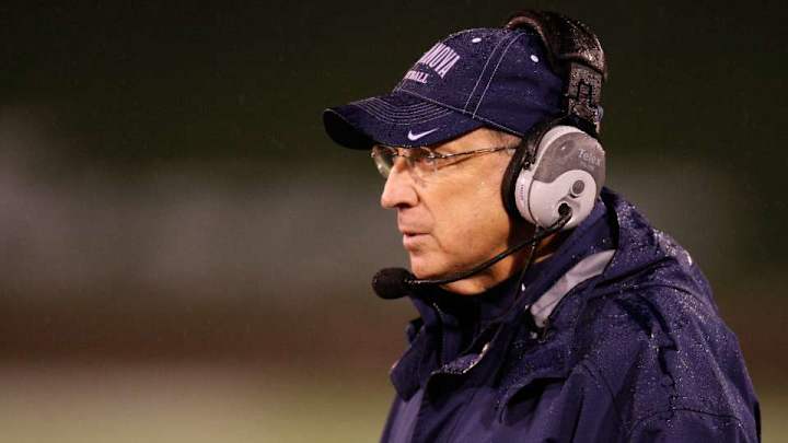 Villanova lineman to miss three games after bone marrow donation