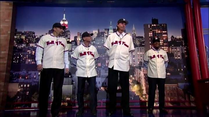 New Baseball Hall of Famers read Top Ten list on Letterman New Baseball Hall of Famers read Top Ten list on Letterman