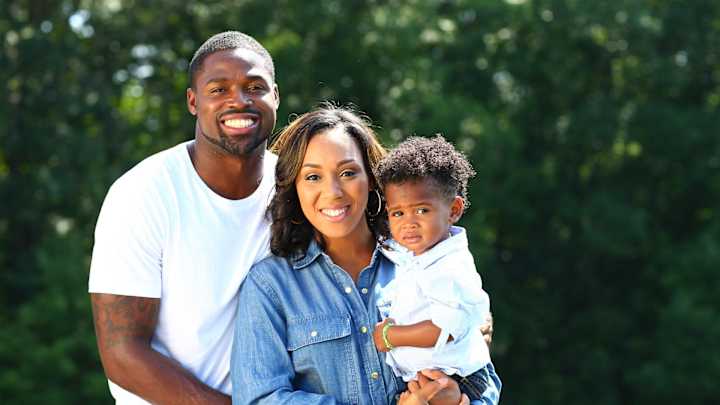 Constant relocation takes its toll on NFL wives Constant relocation takes its toll on NFL wives