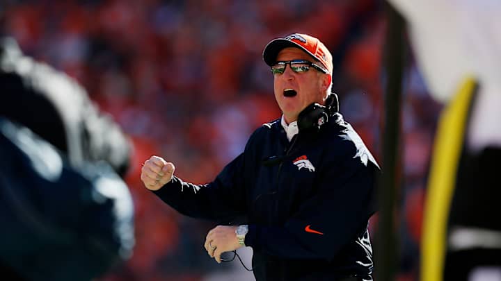 Broncos players shocked to learn coach John Fox left team