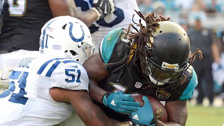 Jaguars' Yeldon uncertain against Falcons with knee injury