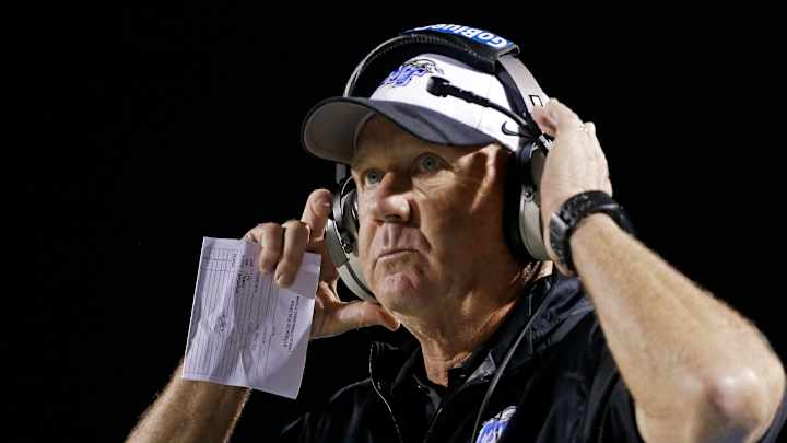Coach postpones raise to help MTSU with cost of attendance