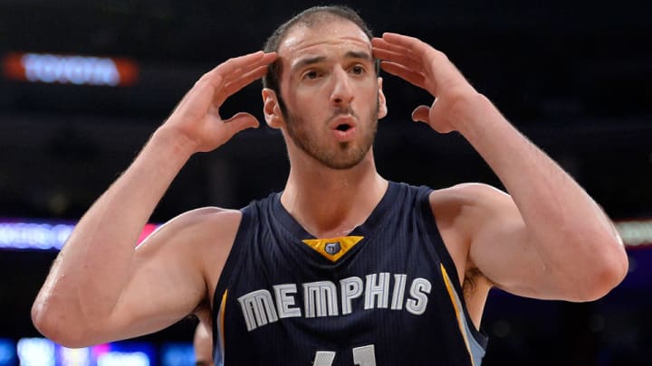 Grade the deal: Kings cap strange summer by signing Kosta Koufos Grade the deal: Kings cap strange summer by signing Kosta Koufos