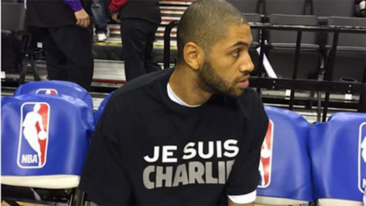 Blazers' Nicolas Batum wears 'Je Suis Charlie' shirt during warmups
