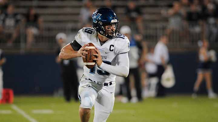 Villanova QB Robertson to remain sidelined vs. Penn